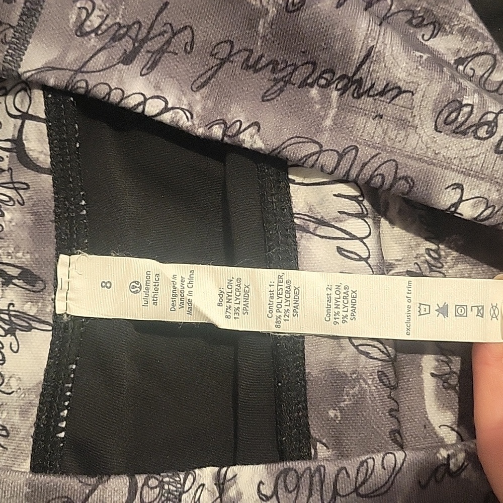 Vintage Lululemon Leggings with feet - Picture 4 of 7